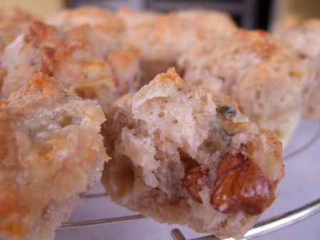 muffins roquefort noix, gros plan